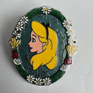 Alice in Wonderland Cameos With Character DLP Passholder Disney Pin (E4)
