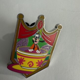 DL Goofy Mad Tea Party Fantasyland Mystery Alice In wonderland  Disney Pin (E2)