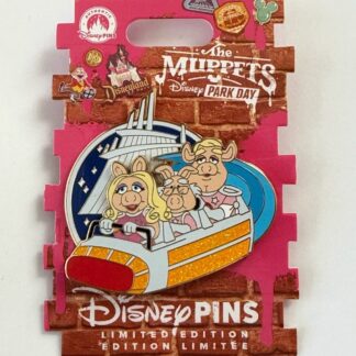 DLR Miss Piggy Julius Strangepork Link Hogthrob Ride Space 2026 Disney Pin B