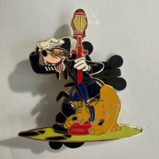 Disney Auctions - Goofy & Pluto as Bobbies 2004 Disney Pin E3