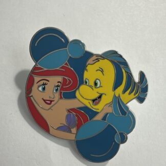 Disney Parks Bubbles Starter Little Mermaid Ariel Flounder Pin (B5)