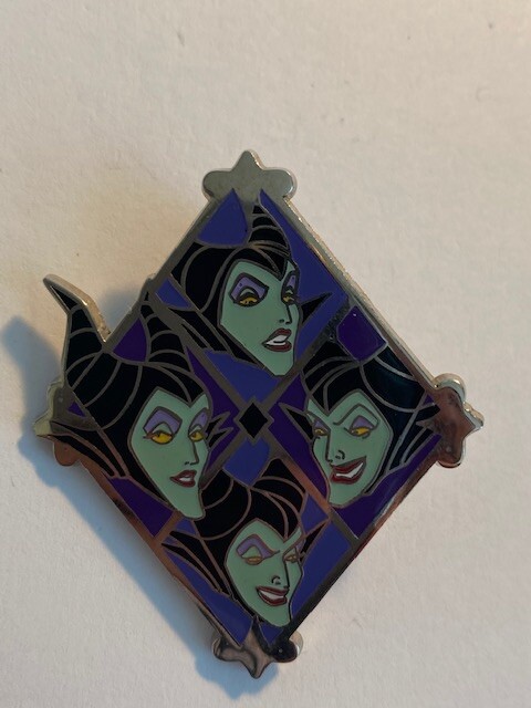 Disney Store Many Faces Of Disney Serious Maleficent Disney Pin LE250 (A1)