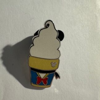 Donald Duck - Frozen Desserts - Hidden Mickey 2018 Disney Pin E6