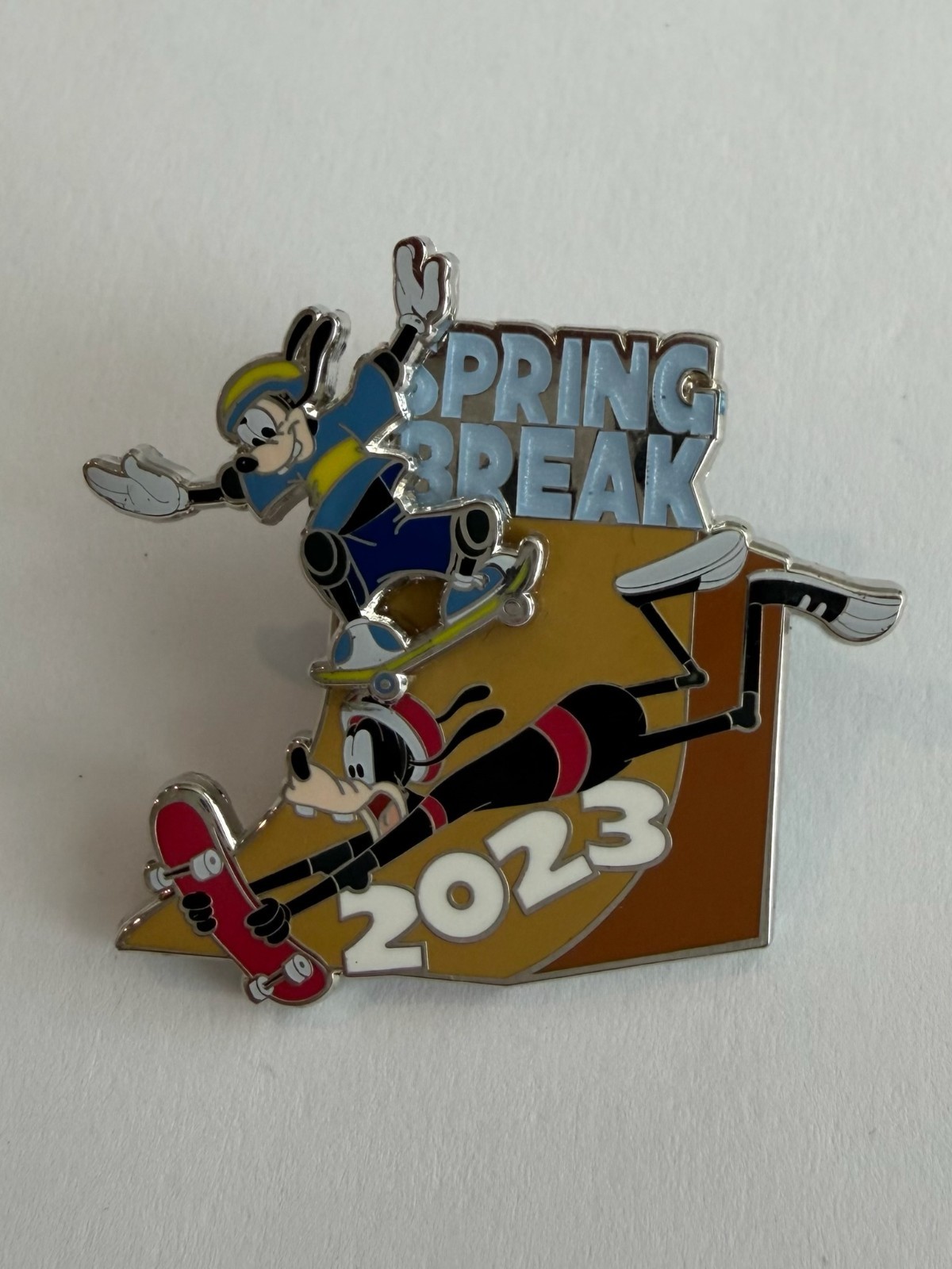 Goofy Max Skateboarding Spring Break 2023 Disney LE Disney Pin H6