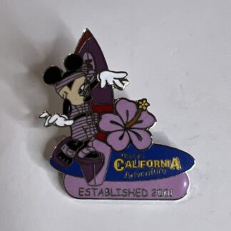 MINNIE MOUSE DISNEY'S CALIFORNIA ADVENTURE ESTABLISHED 2001 Disney Pin A8