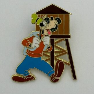NYC Tourist Goofy Water Tower The Big Apple Mystery 2026 Disney Pin G8