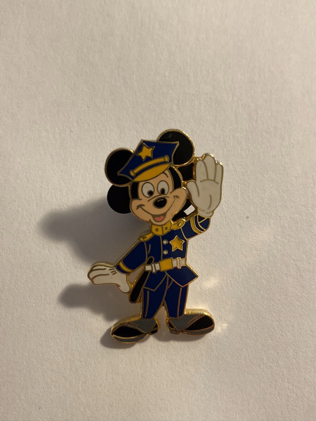 Policemen Mickey Disney Pin (B0)