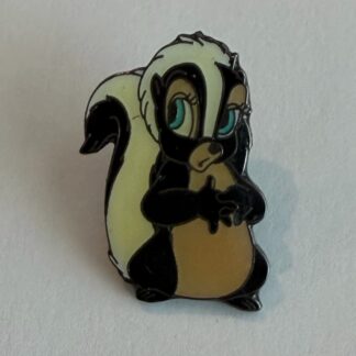 ProPin - Flower - Bambi Skunk Being Shy Disney Pin H6