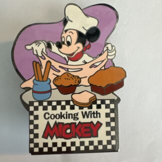 Rare LE 100 Disney Auctions - Cooking With Mickey (Baking) Bread Muffin Pin (A4)