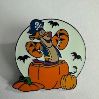 Tigger Pirate Costume Pumpkin Halloween 2025 Glows in the Dark Disney Pin D7
