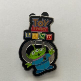 Toy Story Land Pin - Alien - Disney Parks 2022 Pixar Little Green Men F3