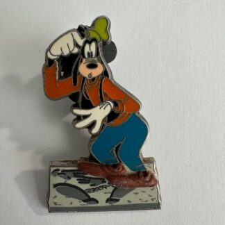 WDW - Goofy - Foot & Hand Prints - Free-D 2002 Disney Pin E8