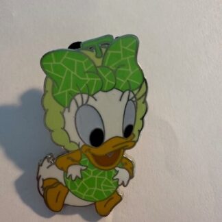 Walt Disney Daisy Duck Fruit Shanghai Resort Mystery Exclusive Disneyland (D5)