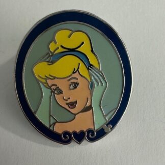 2004 Cast Lanyard Series #3 Princess Portraits Cinderella Disney Pin 32984 (E9)