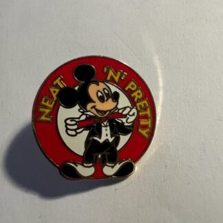 3 Quarter Flex Pin Mickey Neat N Pretty Disney Pin  (A5)