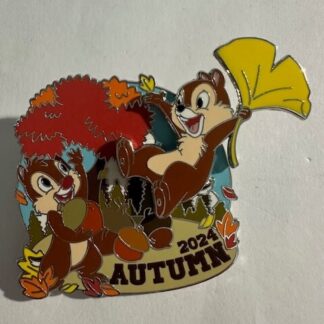 Chip and Dale - Gathering Acorns - Autumn 2024 - Parks Seasons Disney Pin C3