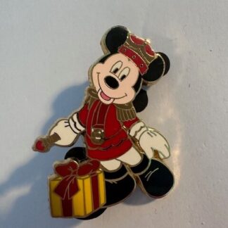 DISNEY WORLD 2004 CHRISTMAS PIN - MICKEY'S NUTCRACKER PRINCE- LE 2000 (D6)