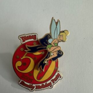 DLR Cast Member Disney Family Christmas Holiday Party 2005 Disney Pin (E2)