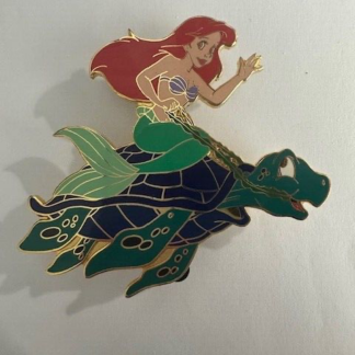 Disney Little Mermaid Boxed Pin Set Ariel Riding A Turtle LE 1500 (E9)