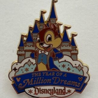 Disneyland Year Of A Million Dreams Pin Chip and Dale Castle (C9)