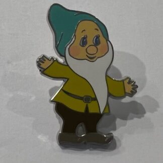 HKDL Hidden Mickey Game Snow White Seven Dwarfs Bashful Disney Pin (A1)