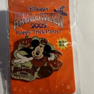 JDS LE Mickey Vampire Halloween 2005 Happy Trick Party Disney Pin (B)