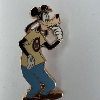 Japan - Goofy - Mickey Mouse Club Disney Pin (B3)