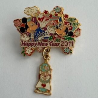 Japan Tokyo Happy New Year 2011 Mickey Minnie White Rabbit Disney Pin F8