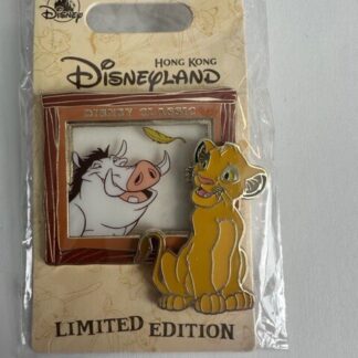 LE 500 HKDl Classic Simba Lion King Pumbaa Disney Pin (B)