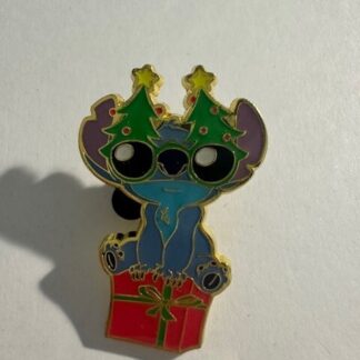 Loungefly Disney Stitch Holiday Outfits Blind Pin Christmas Present (E8)