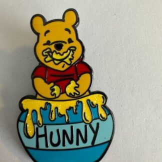Loungefly Disney Winnie The Pooh Heffa-Dream Pin Winnie The Pooh Hunny Pot (C5)