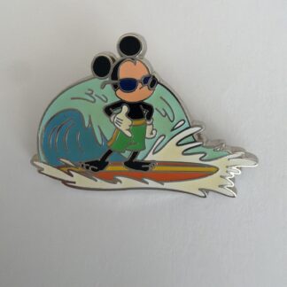 Mickey Surfing - Cool Characters Starter 2012 Disney Pin F6