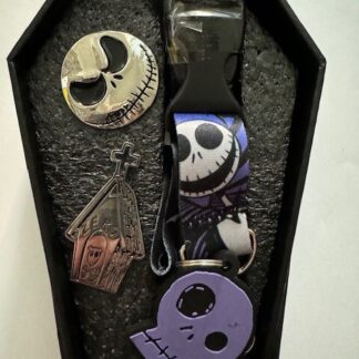 Nightmare Before Christmas Lapel Pin & Lanyard Coffin Boxed Disney Pin Set (B)