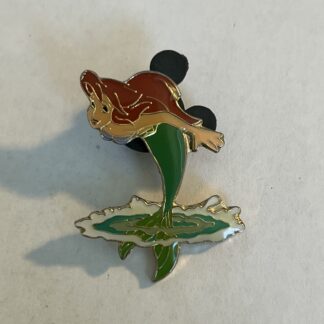 Old RARE Disney Little Mermaid Ariel Jumping Splashing Water Fin VHTF 23610 (C1)