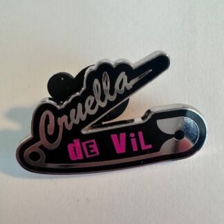 Safety Pin Cruella De Vil 101 Dalmatians Live Action LE 2021 Disney Pin (D5)