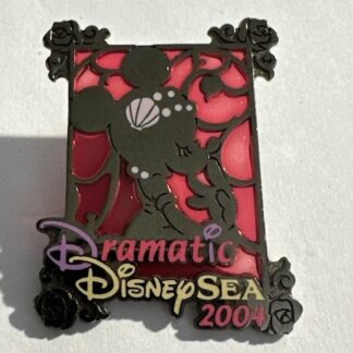 TDR - Minnie Mouse - Dramatic Disney SEA 2004 - TDS Tokyo Disney Pin F6