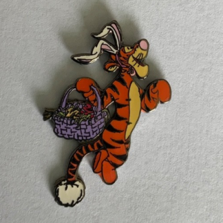 Tigger Eggs Bunny Ears Easter Basket Disneyland Resort Pin LE H2