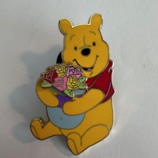 Uncas Pooh With Roses In A Vase Disney Pin A8