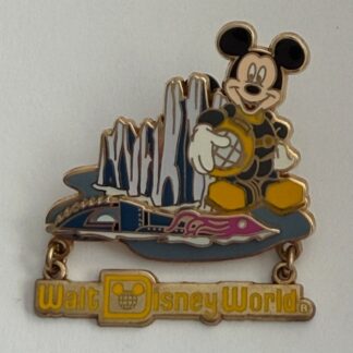 WDW 20,000 Leagues Under the Sea with Mickey Retro Resort 2006 Disney Pin E2