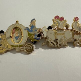 WDW Cinderella in Carriage Boxed 2001 Celebration Flawed Pixie Disney Pin F1