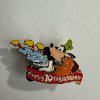 WDW - Goofy - Birthday Cake - 70th Birthday 2002 Disney Pin E3