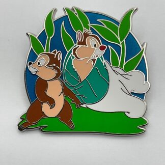 2025 Disney Parks Chip & Dale In Gardening Glove Pin C8