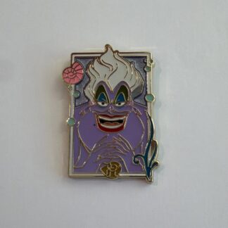 A Disney Villains Wicked Gals BoxLunch Ursula Mystery Pin H2