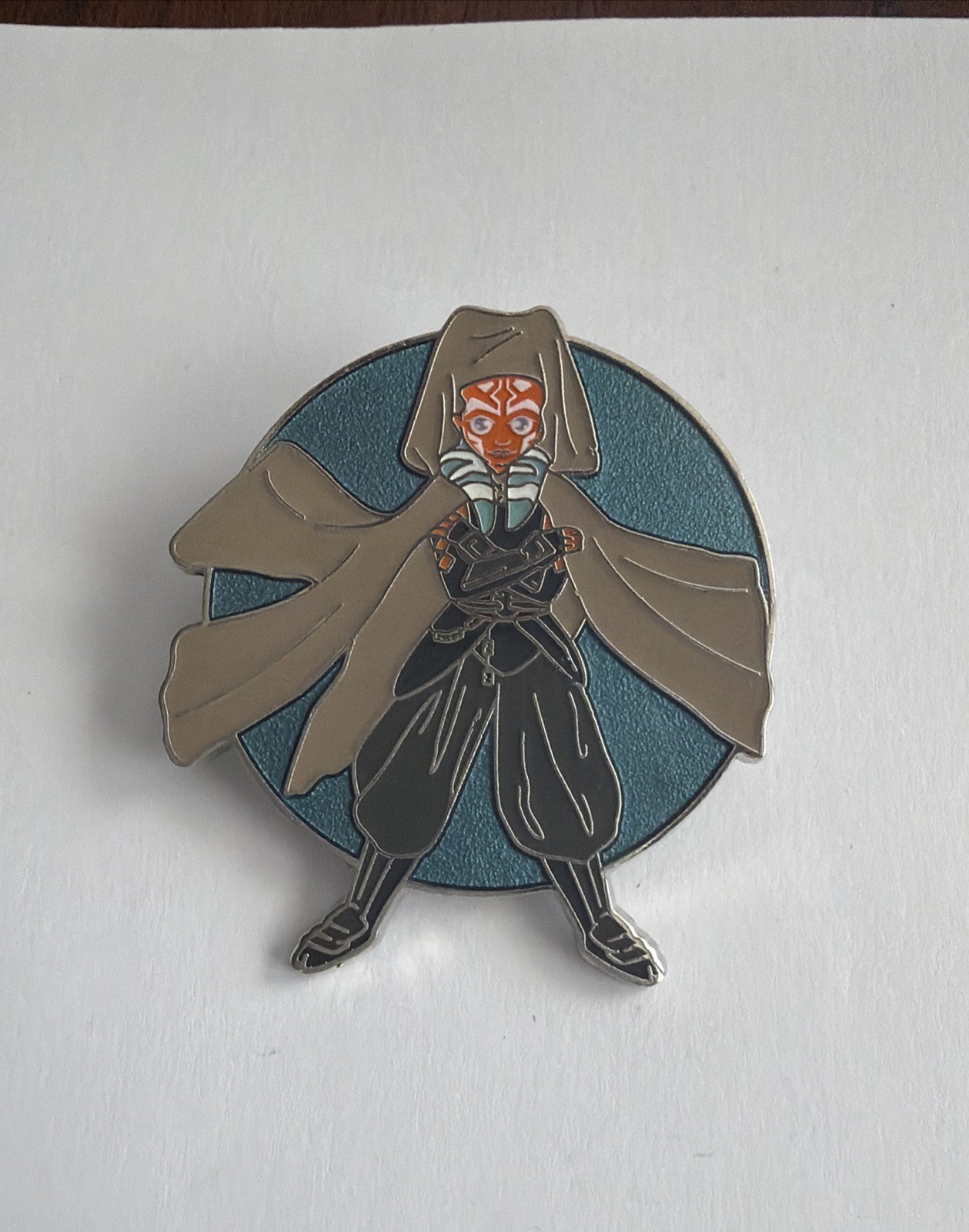 Ahsoka Tano Jedi Clone Wars Star Wars Mandalorian Disney Pin 157701 H1