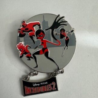 DISNEY PIXAR  INCREDIBLES 2 CAST EXCLUSIVE 2018 LE 1000 DANGLE PIN (E7)