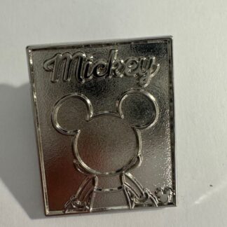 DLR Hidden Mickey 2018 Got Your Back Mickey Chaser Disney Pin E3