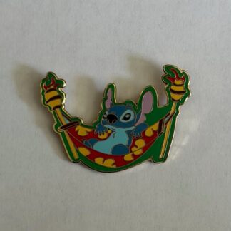 DLR - Stitch In Hammock Lilo & Stitch 2004 Disney Pin H0
