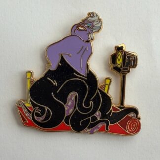 DSSH Ursula Poses on the Red Carpet - The Little Mermaid 2015 Disney Pin H5