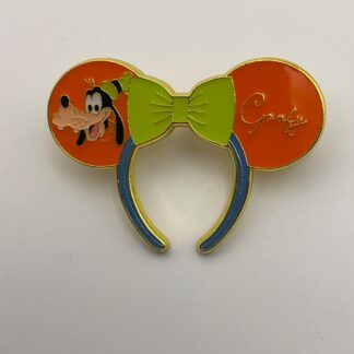 Disney Loungefly Mickey Mouse and Friends Mickey Ears Blind Box Goofy Pin C6
