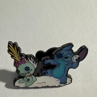 Disney Pin - Loungefly Stitch Winter Snow - Stitch Scrump and Snowball Fight (E3
